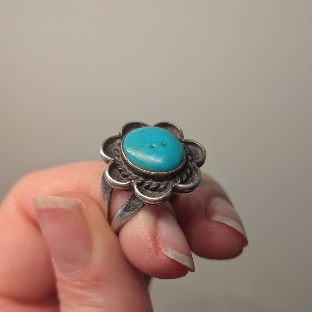 Turquoise Sterling Silver Flower Ring